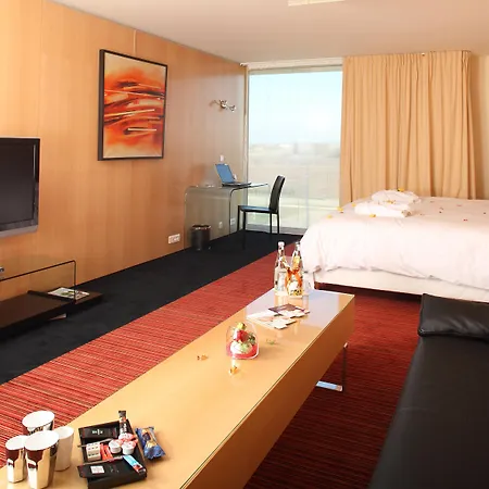 Appart hôtel Residhome Paris Sénart 4*