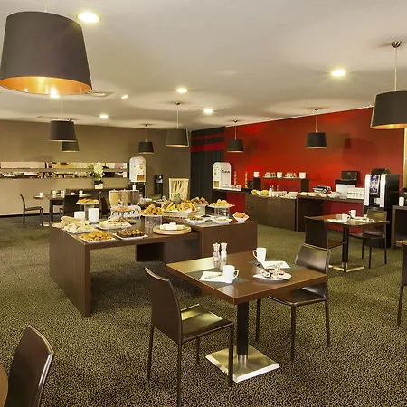 Residhome Paris Senart Aparthotel 4*