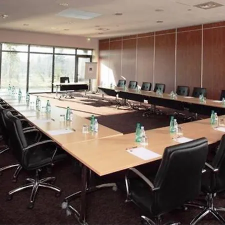 Residhome Paris Senart Aparthotel