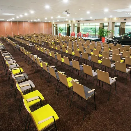Residhome Paris Senart 4*