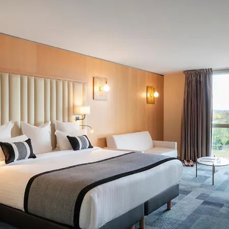 Residhome Paris Senart Aparthotel